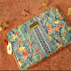 Lilly Pulitzer Bag - Computer Sleeve NWT in Mermaid Cove